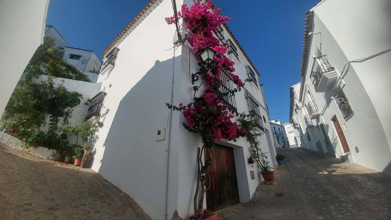 Hostal Rural Marques De Zahara Zahara De La Sierra Exterior photo