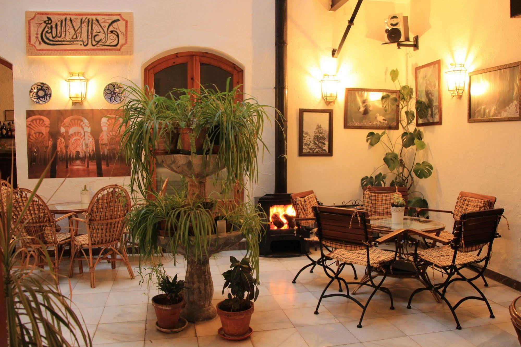 Hostal Rural Marques De Zahara Zahara De La Sierra Exterior photo